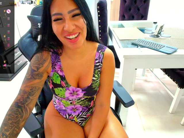 pamelafit's BongaCams show and profile