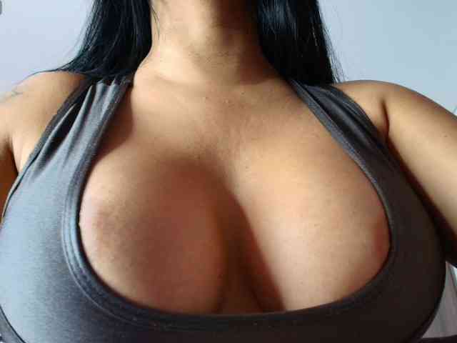 pamelafit webcam