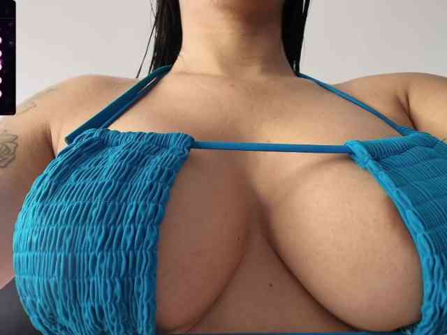 pamelafit webcam