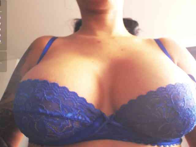 pamelafit webcam
