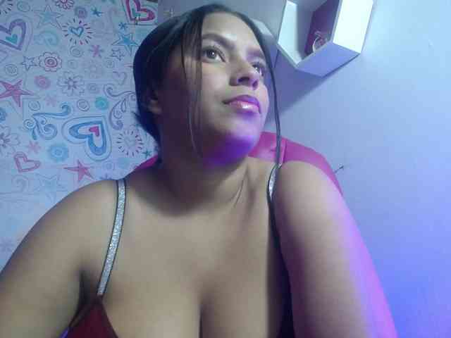 CAMILA-ROUS webcam