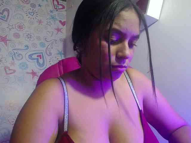 CAMILA-ROUS webcam