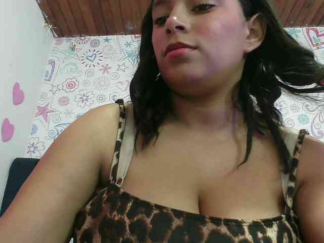 CAMILA-ROUS Live Webcam on BongaCams