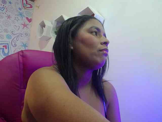 CAMILA-ROUS webcam