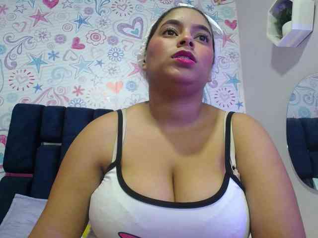 CAMILA-ROUS webcam