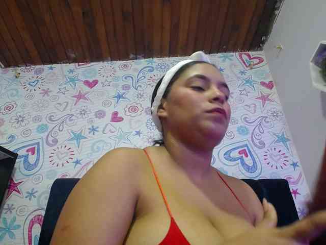 CAMILA-ROUS webcam