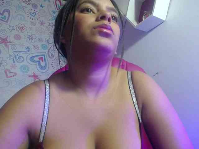 CAMILA-ROUS webcam