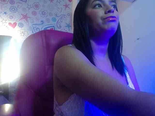 CAMILA-ROUS webcam
