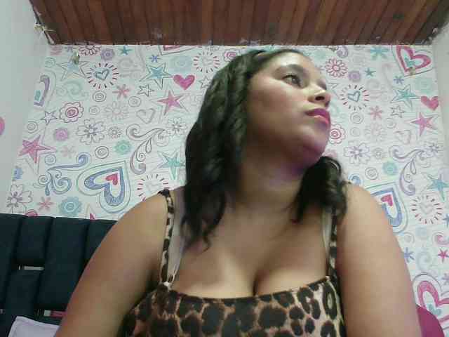 CAMILA-ROUS webcam