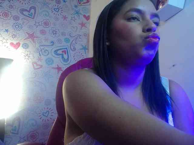 CAMILA-ROUS webcam