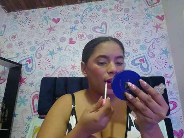 CAMILA-ROUS webcam