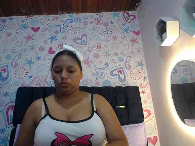 CAMILA-ROUS webcam