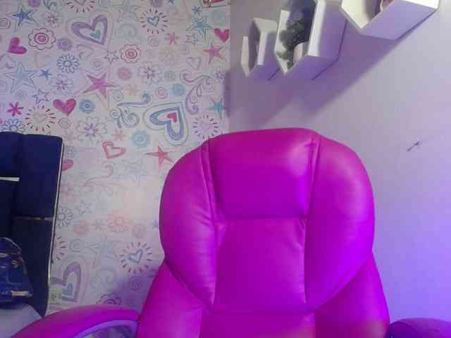 CAMILA-ROUS webcam