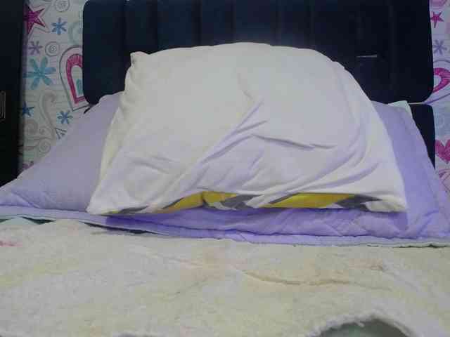 CAMILA-ROUS webcam