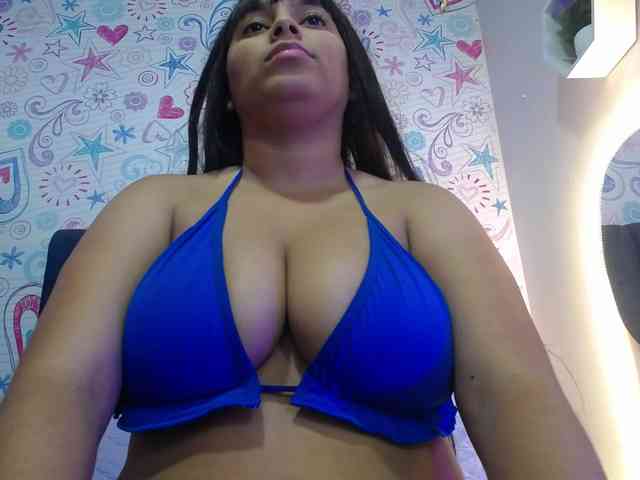 CAMILA-ROUS webcam