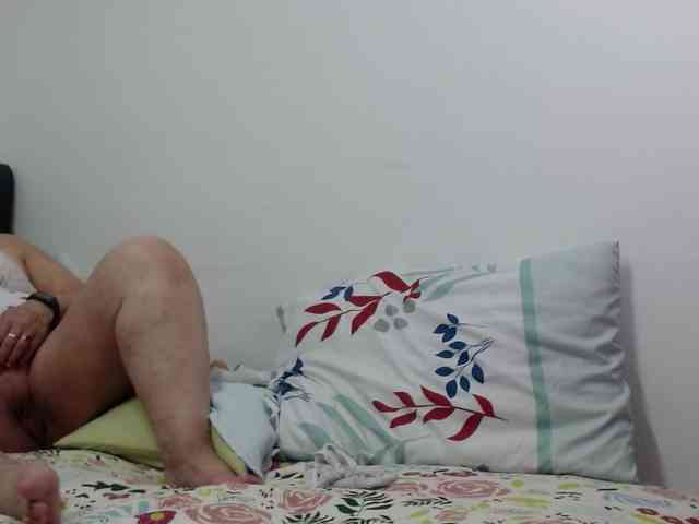 ViviannaJhonson webcam