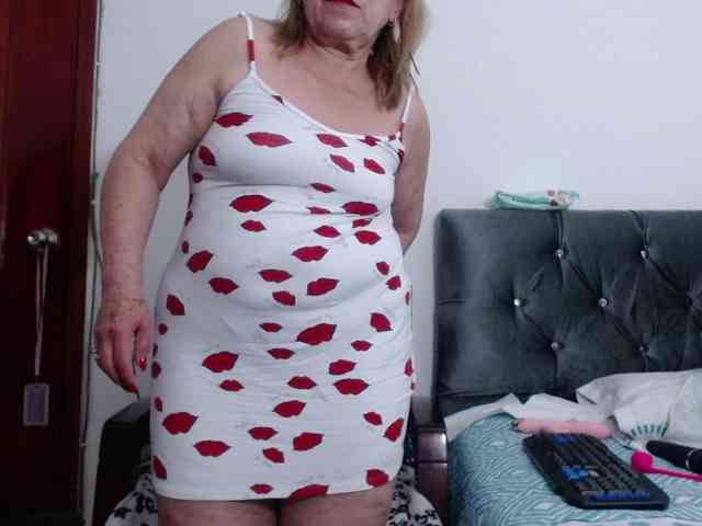 ViviannaJhonson webcam