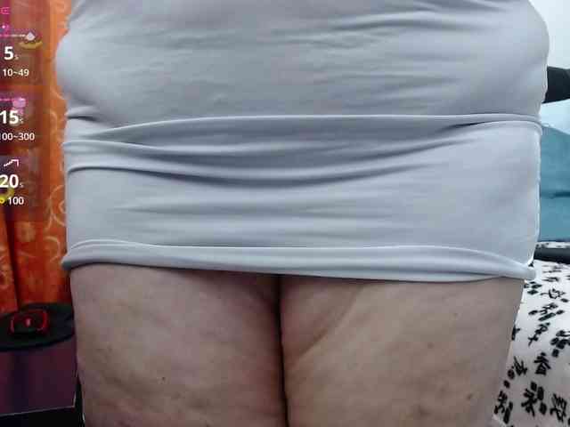 ViviannaJhonson webcam