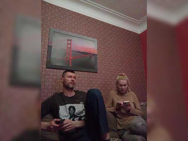 Andre-Blondinochka webcam