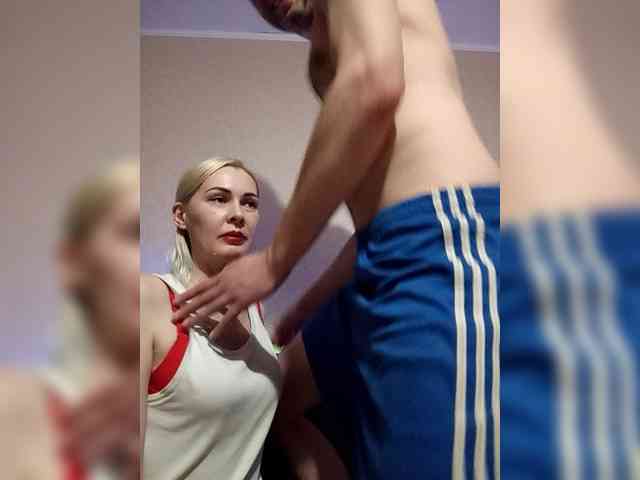 Andre-Blondinochka webcam