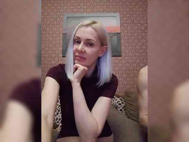 Andre-Blondinochka webcam