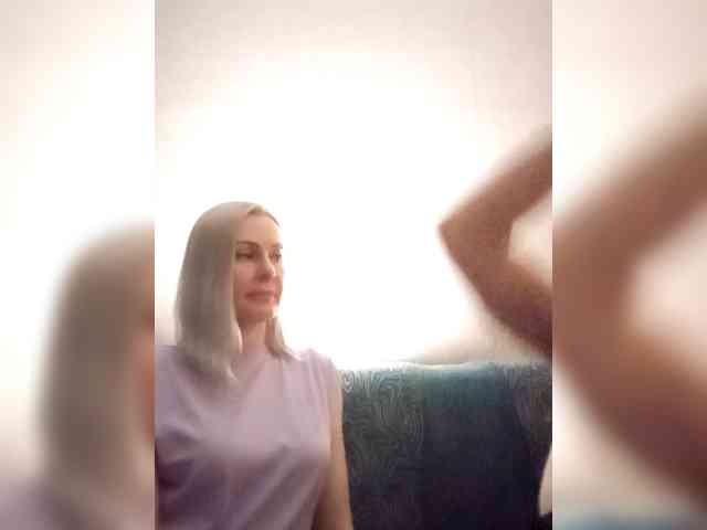 Andre-Blondinochka webcam