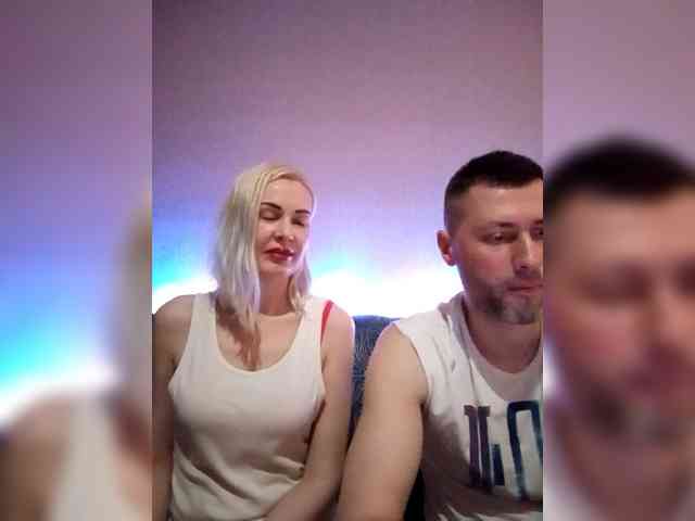 Andre-Blondinochka webcam