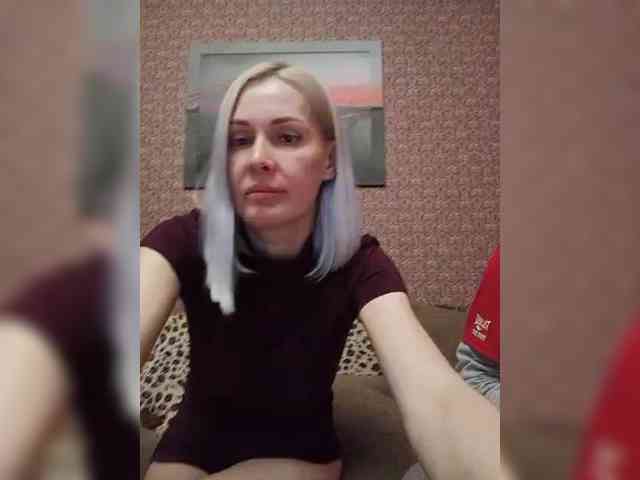 Andre-Blondinochka webcam