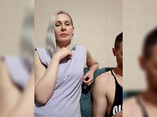 Andre-Blondinochka webcam