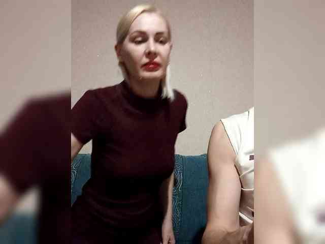 Andre-Blondinochka webcam