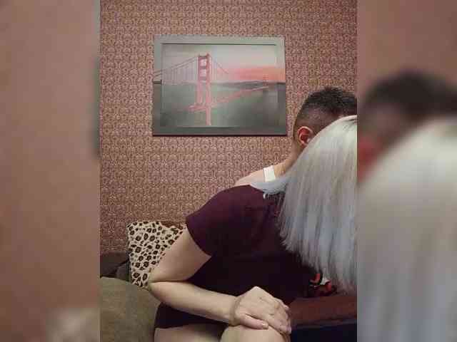 Andre-Blondinochka webcam