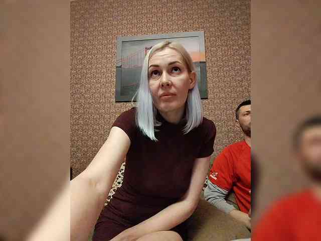 Andre-Blondinochka webcam