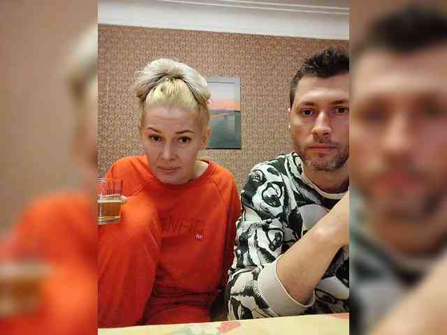 Andre-Blondinochka webcam