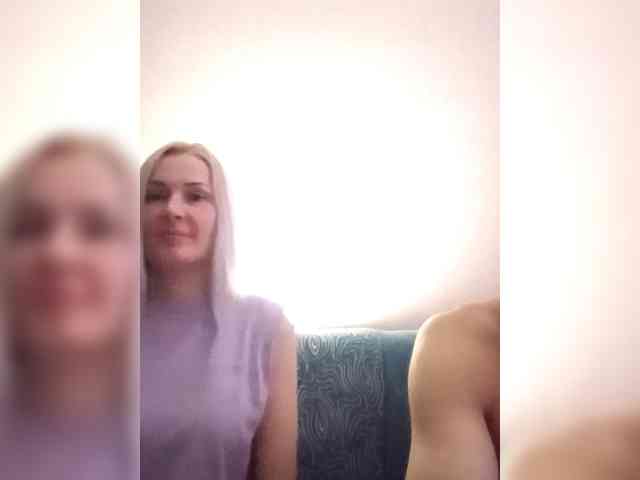 Andre-Blondinochka webcam