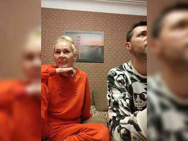 Andre-Blondinochka webcam