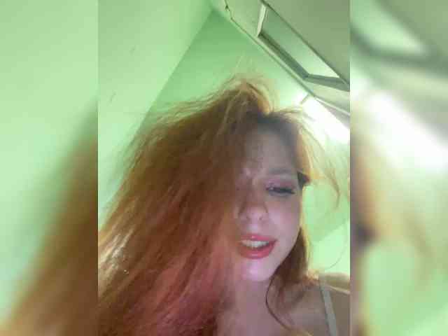 KiraSaud69 webcam