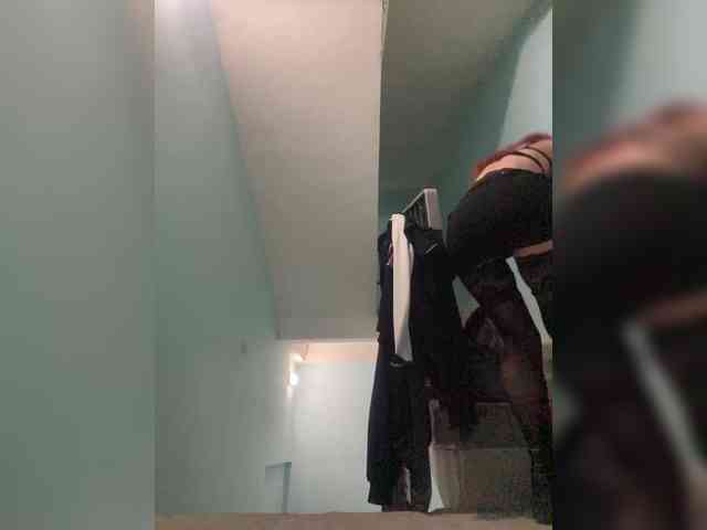 KiraSaud69 webcam