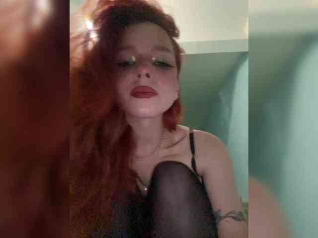 KiraSaud69 webcam