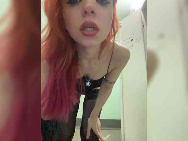 KiraSaud69 webcam