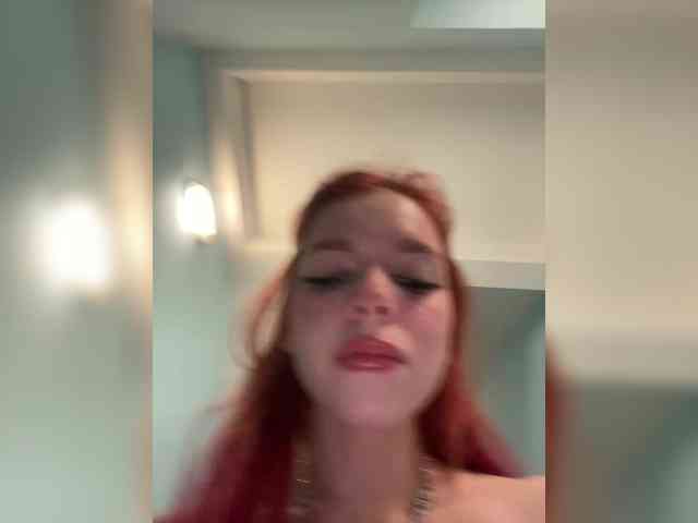 KiraSaud69 webcam