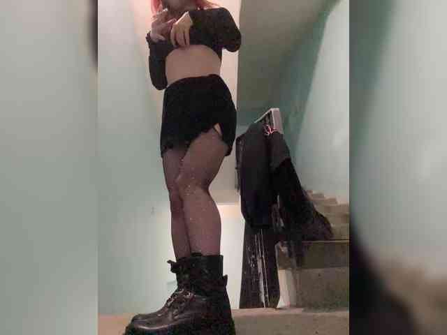 KiraSaud69 webcam