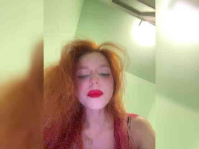 KiraSaud69 webcam