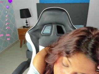 cora-22 Porn Show