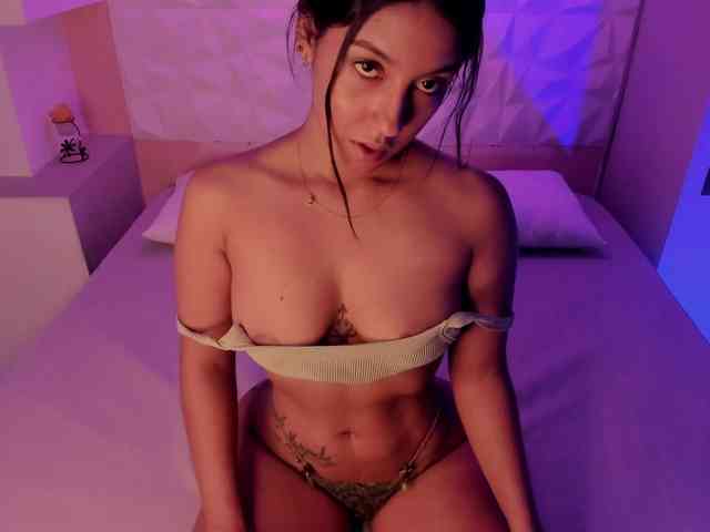 LiizJones webcam