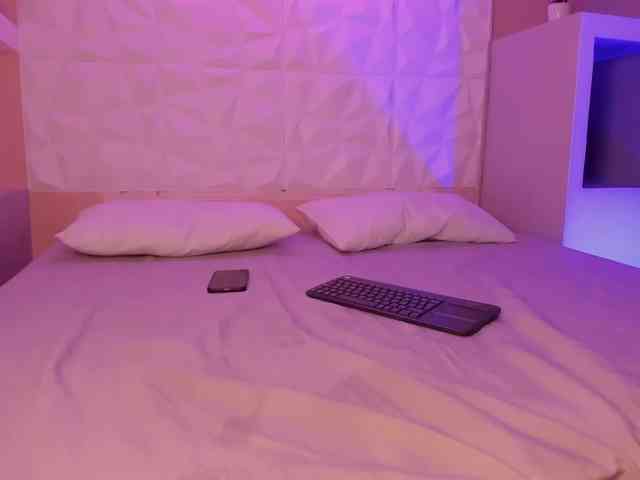 LiizJones webcam