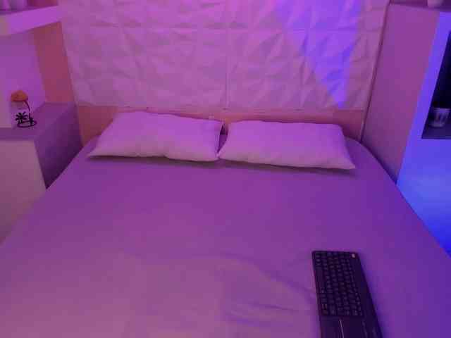 LiizJones webcam