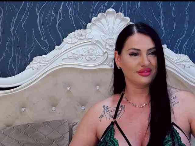 LaurenSaint1 webcam