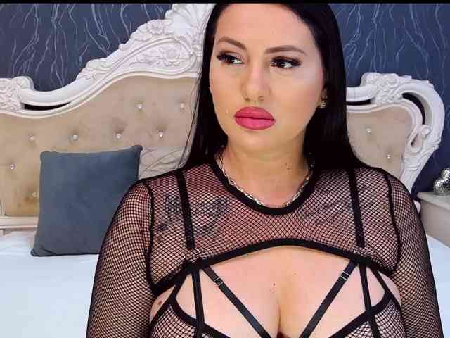 LaurenSaint1 webcam