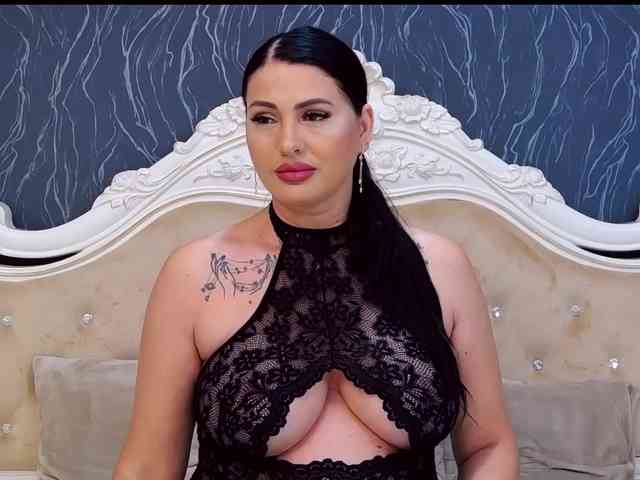 LaurenSaint1 webcam