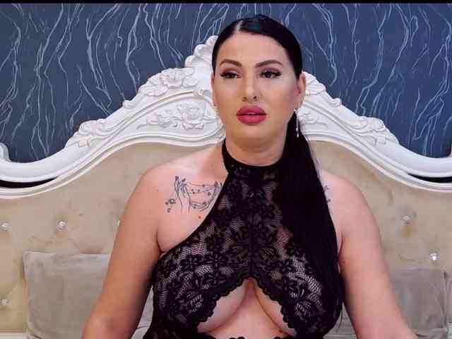 LaurenSaint1 webcam